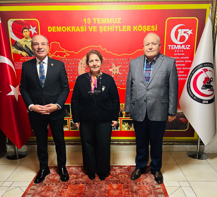 Demet Koç Hanımefendi ve Eşi Emekli Albay Sayın Faruk Koç'un Ziayeretleri