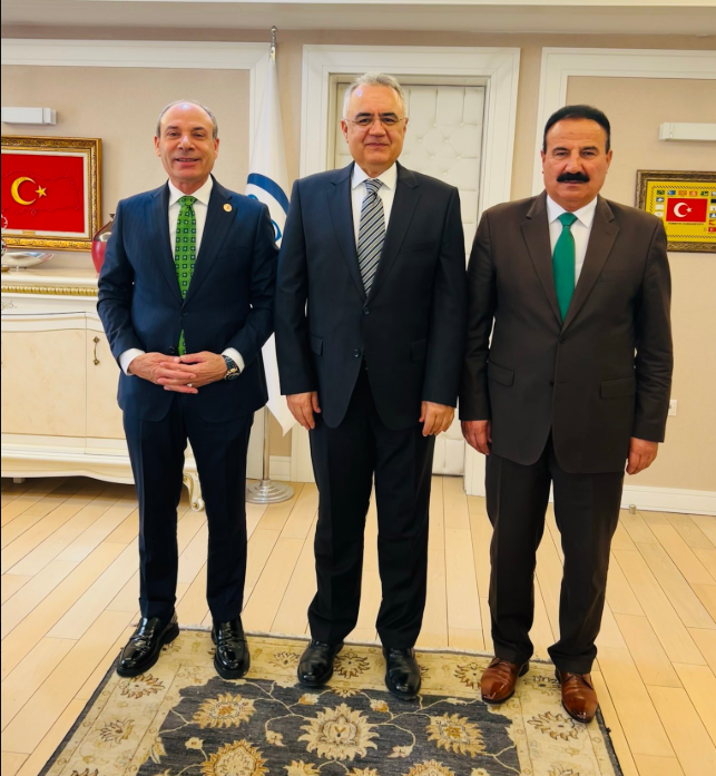 İsmail Ertüzün Beyi Makamında Ziyaret