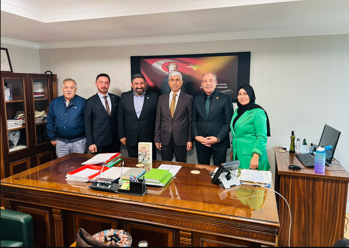 İçişleri Bakanlığı Hukuk Hizmetleri Genel Müdürlüğü Daire Başkanı Sayın Hikmet Aydın'ı Makamında Ziyaret