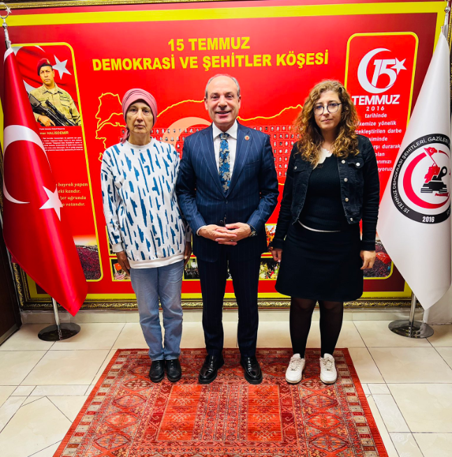 Sayın Emine Tosun ve Kızı Didem Tosun Derneğimizi Ziyaretleri