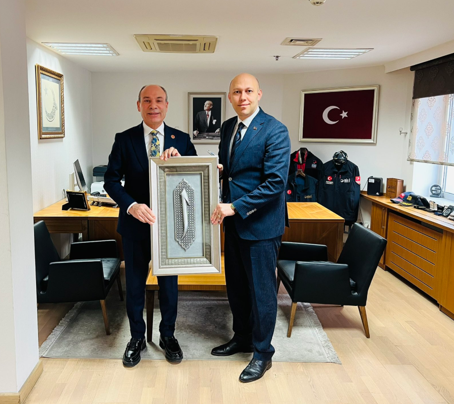 Sayın Ahmet Küçükikiz